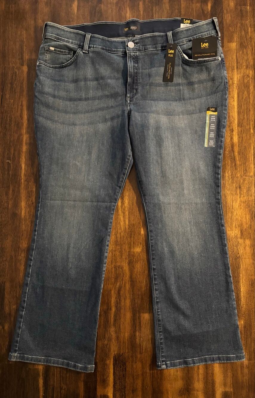 Lee Women’s 24W Petite Jeans Bootcut Mid Rise Stretch Denim Plus Size